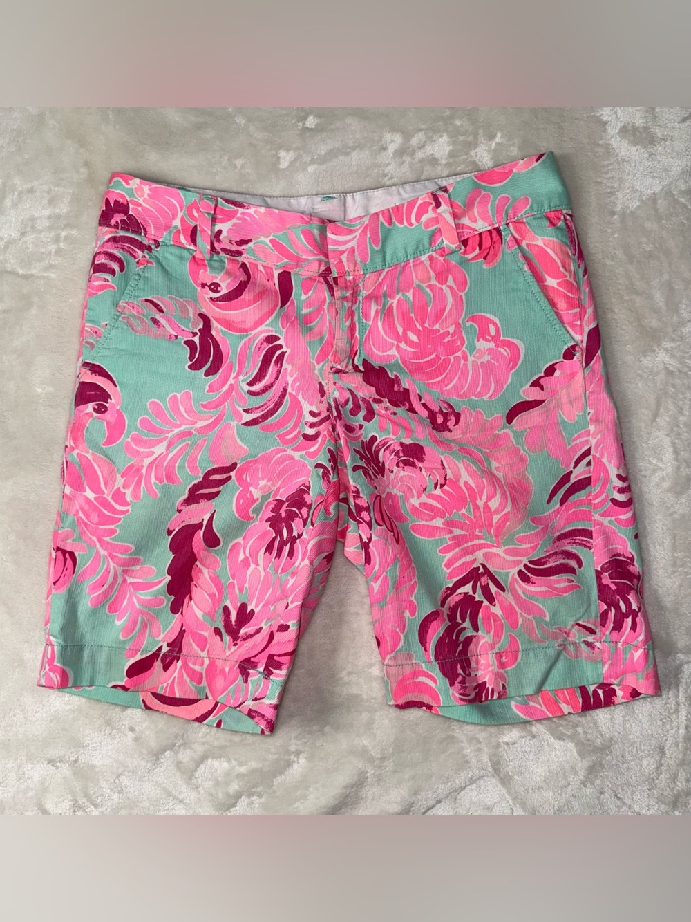 Lilly Pulitzer Chipper Shorts Size 6